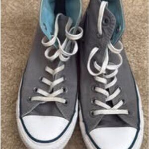 Converse Chuck Taylor high top shoes size 6.5